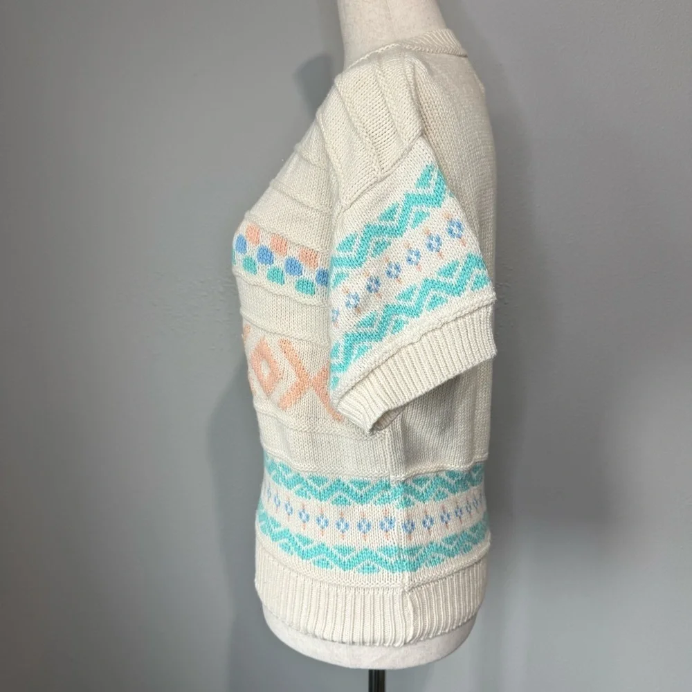 Sakura Sport Cream Knit Sweater - Picture 4 of 6